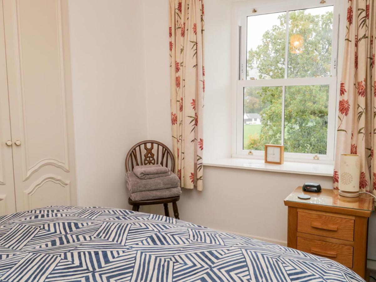 Oak View Apartment